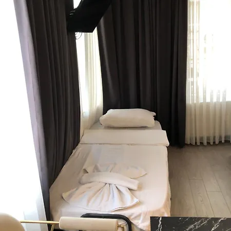 Galata Hotel *